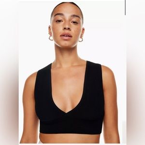 COPY - Aritzia! Babaton! Sculpt Knit Deep V Neck Top!